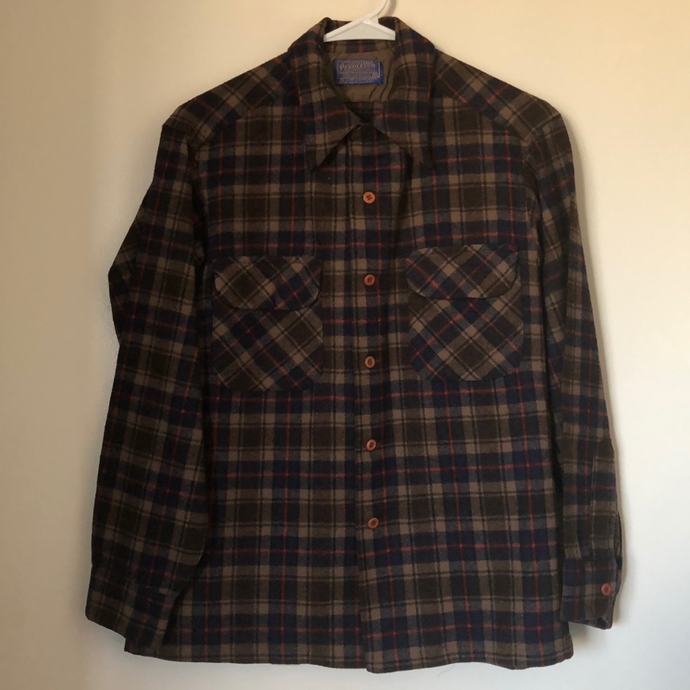 Pendleton Women’s Medium Wool shirt.